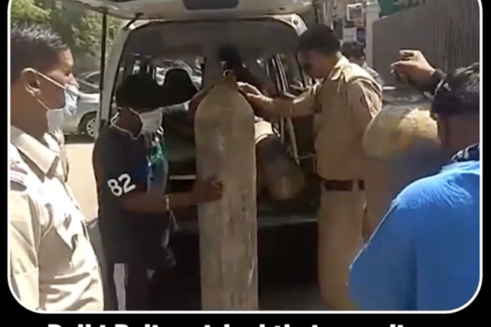 Delhi Police Risked Their Lives to Help People in Distress During the Pandemic